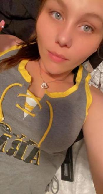 Ty, 27  female escort, Chicago