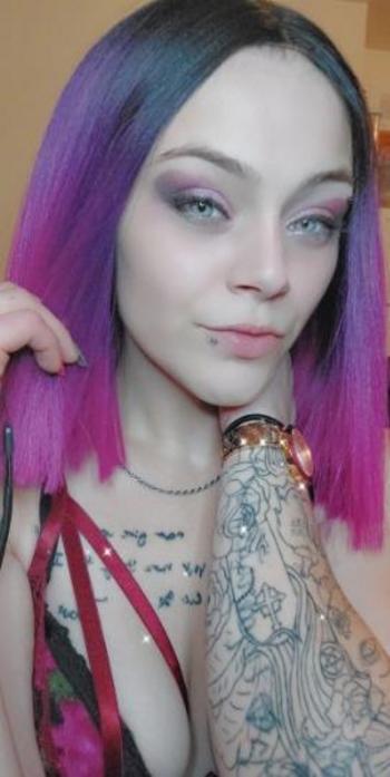 Mandy blue / Mandy rainbow, 23  female escort, Chicago
