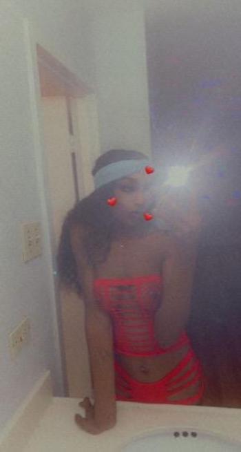 Indigoo, 23  female escort, Chicago