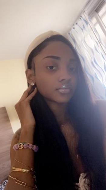 Lovely, 21  female escort, Chicago