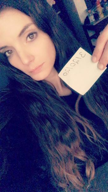 Allison, 24 Caucasian female escort, Chicago
