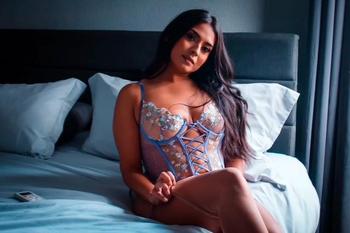 Sasha, 31 Native female escort, Chicago