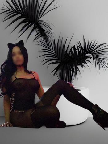 Macie , 27 Mixed female escort, Chicago