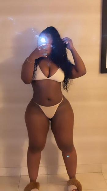 India, 25  female escort, Chicago