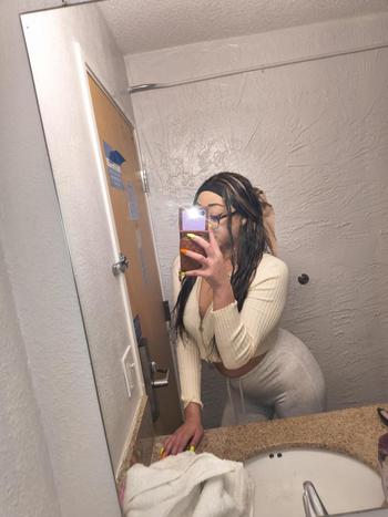 Lanealia 'Bunny' Diaz, 23 Latino/Hispanic female escort, Chicago