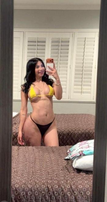 773-255-4752, 22  female escort, Chicago