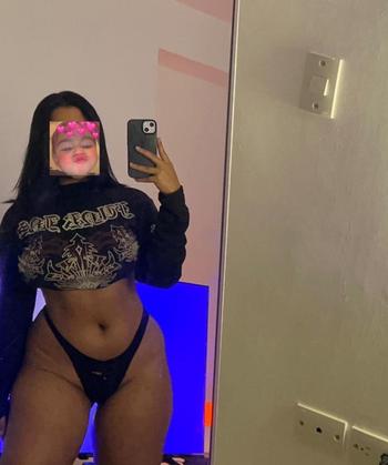 Camila, 23  female escort, Chicago