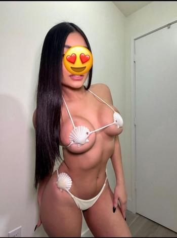 Andrea , 23  female escort, Chicago