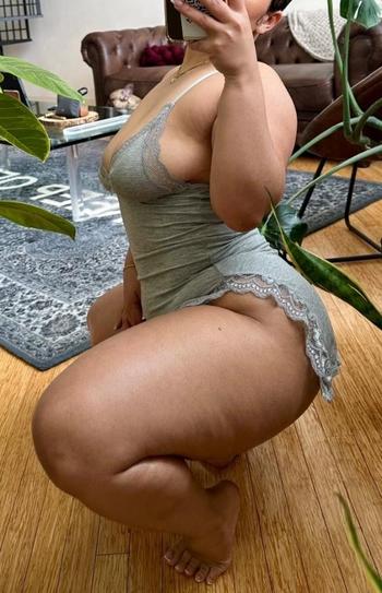 Aire , 23  female escort, Chicago