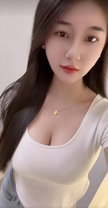 447-200-4339, 22  female escort, Chicago