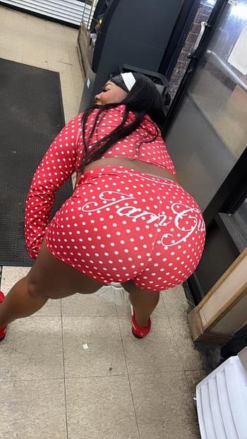 872-369-7604, 25  female escort, Chicago