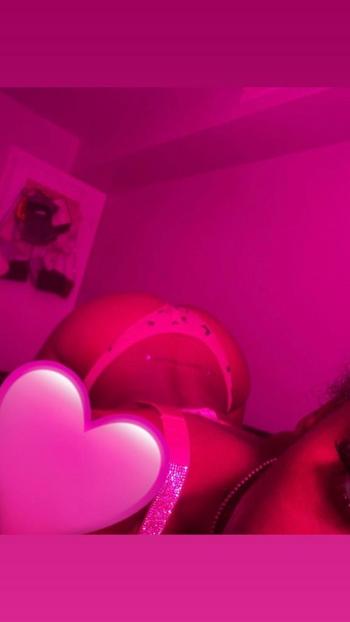 Star, 23  female escort, Chicago