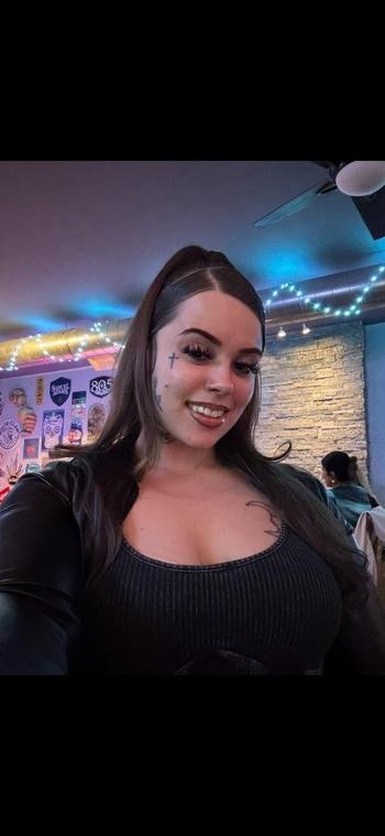 Bunni, 24  female escort, Chicago