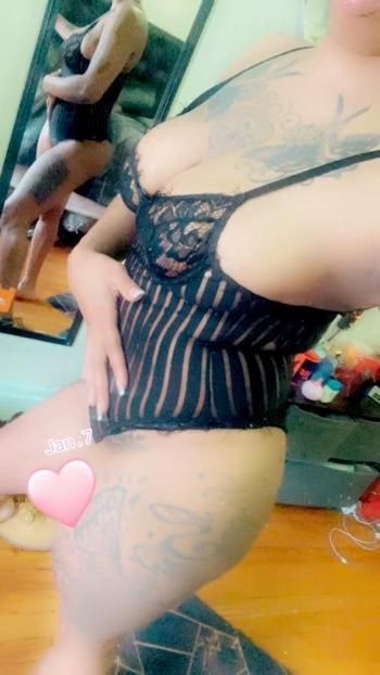 Cherry, 36  female escort, Chicago