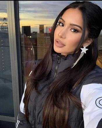 8722535788, female escort, Chicago