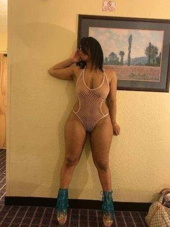 3128377951, female escort, Chicago