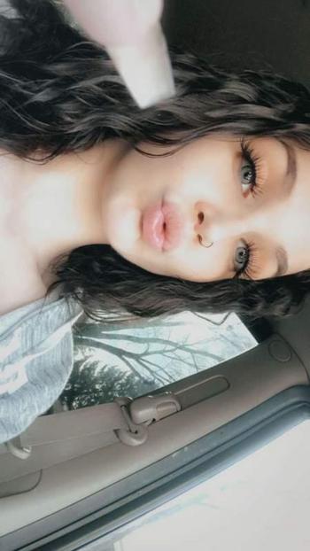 2242288941, female escort, Chicago
