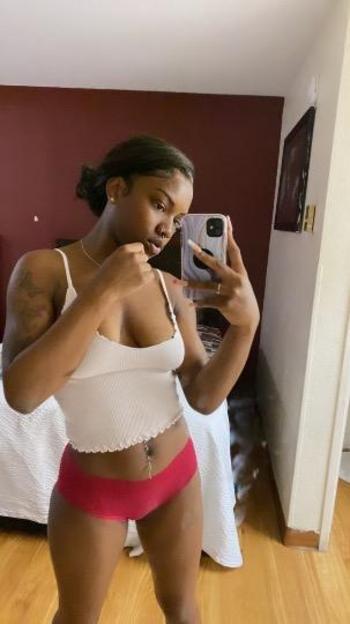 2248508459, female escort, Chicago