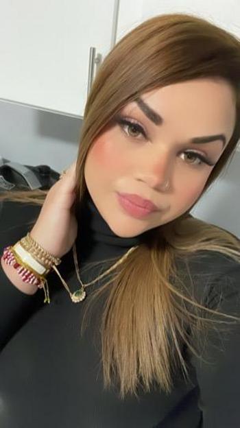 2242304342, female escort, Chicago